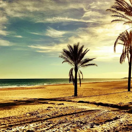 Sunny Duplex In Front Of Campello